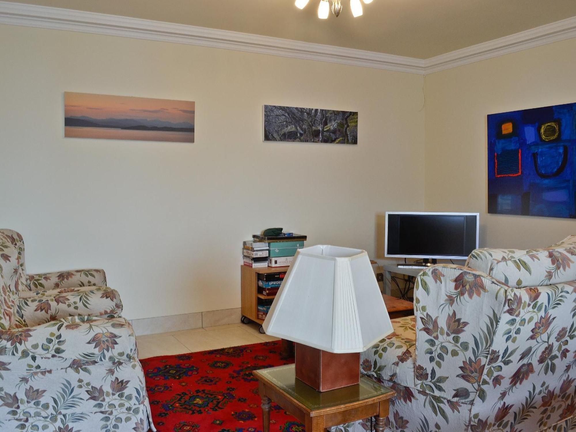 Waterside Villa Tighnabruaich Exterior foto