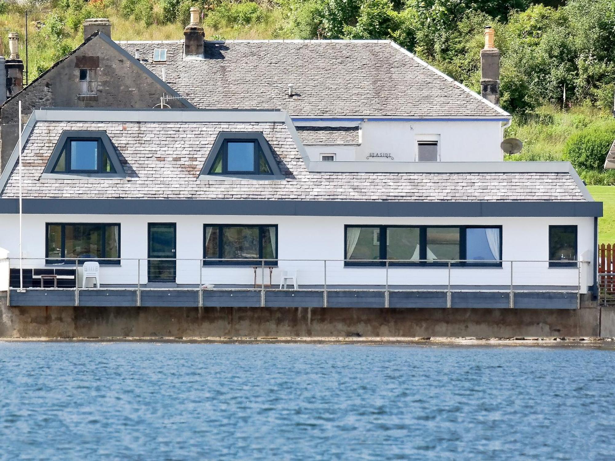 Waterside Villa Tighnabruaich Exterior foto