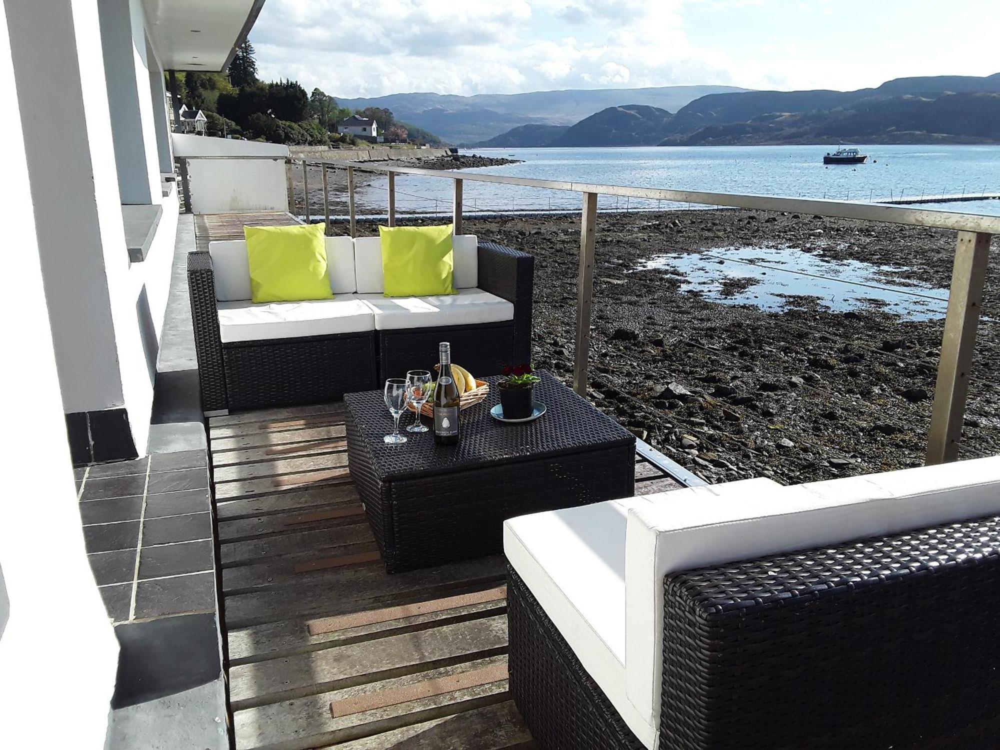 Waterside Villa Tighnabruaich Exterior foto